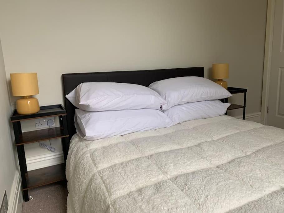 Central 2 Bed Flat. Free Parking Bristol Exterior foto